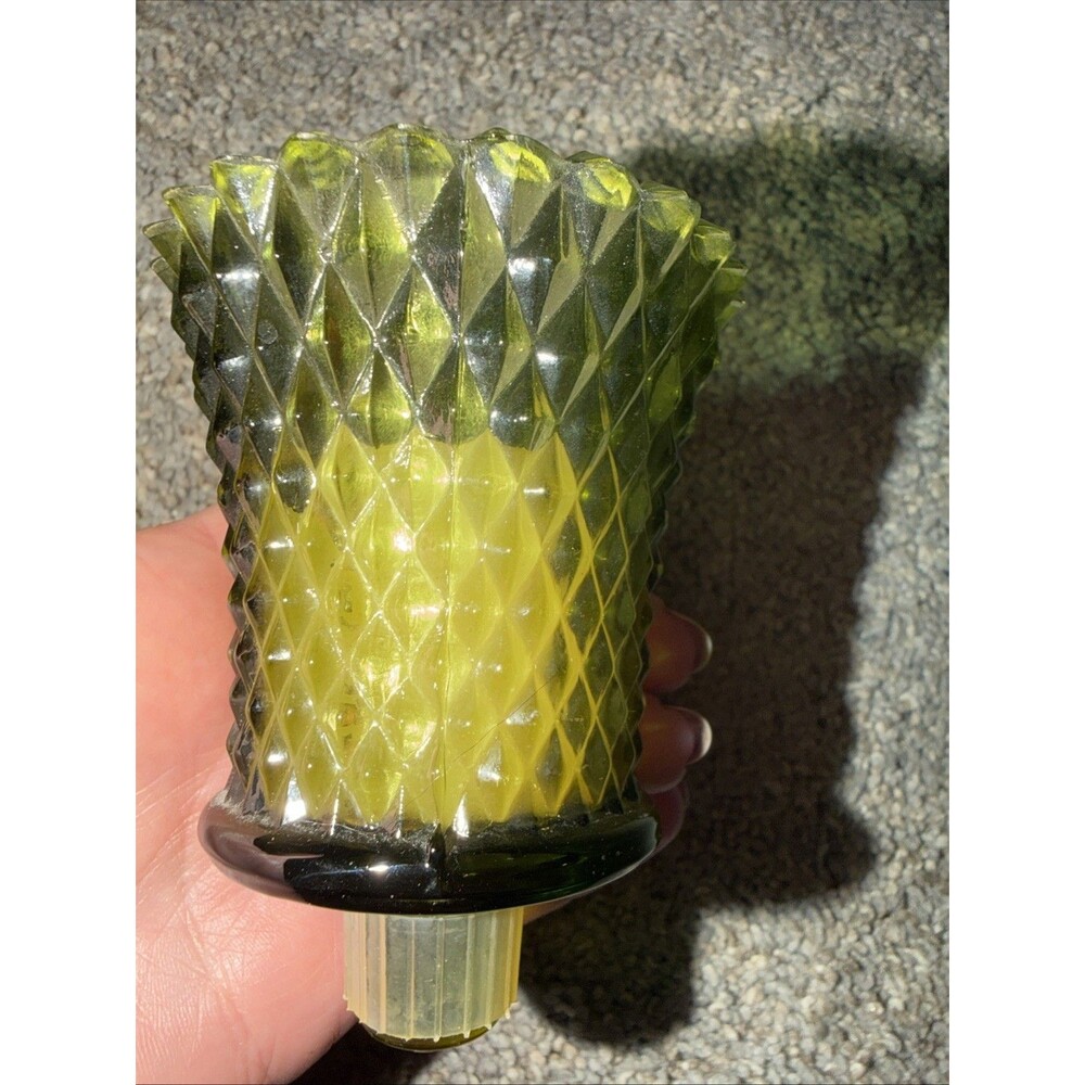 Home Interior Vintage Avocado Green Diamond Point Peg Votive Cup 3 1/2” X 2 7/8” - Picture 2 of 5